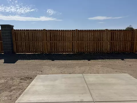 Exterior - 237 SE Peppermint Loop #4, Culver, OR 97734 photo 3 of 3