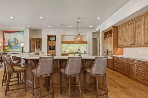 Kitchen - 19100 Macalpine Loop, Bend, OR 97702 photo 2 of 7