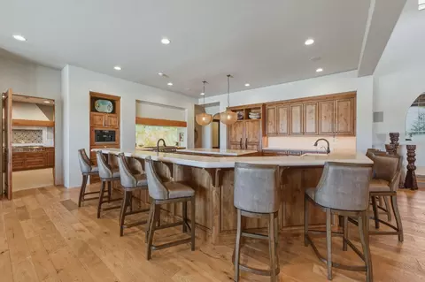 Kitchen - 19100 Macalpine Loop, Bend, OR 97702 photo 4 of 7
