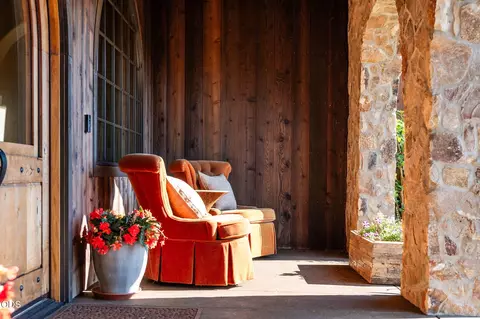Exterior - 19100 Macalpine Loop, Bend, OR 97702 photo 4 of 23