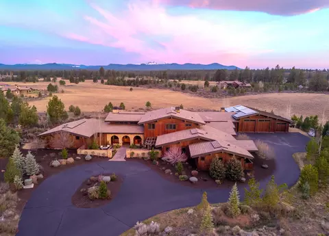 19100 Macalpine Loop, Bend, OR 97702