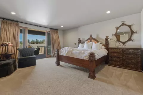 Bedroom - 19100 Macalpine Loop, Bend, OR 97702 photo 6 of 6