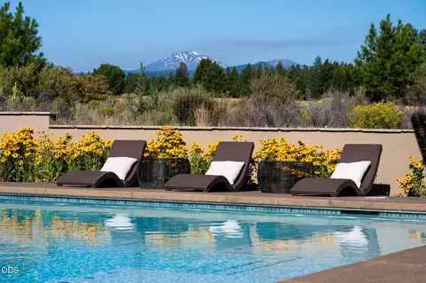 Exterior - 19100 Macalpine Loop, Bend, OR 97702 photo 11 of 23