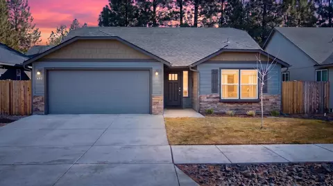 680 Mckinney Ranch Rd, Sisters, OR 97759