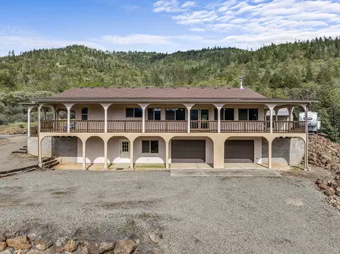 10300 N Applegate Rd, Grants Pass, OR 97527