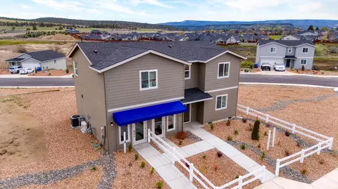 1088 NE Cobbleridge Loop NE, Prineville, OR 97754
