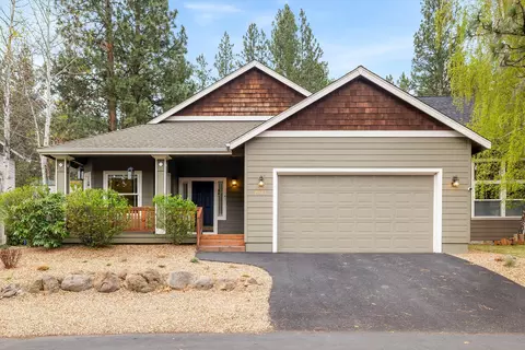 19563 Meadowbrook Dr, Bend, OR 97702