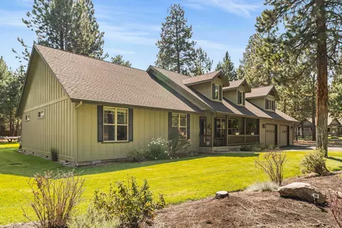 Exterior - 14597 Bluegrass Loop, Sisters, OR 97759 photo 14 of 15