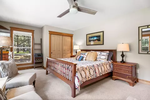 Bedroom - 14597 Bluegrass Loop, Sisters, OR 97759 photo 6 of 7