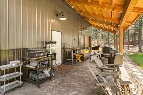 Exterior - 14597 Bluegrass Loop, Sisters, OR 97759 photo 5 of 15