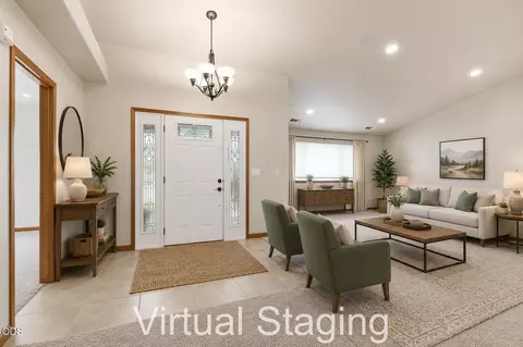 Living - 602 Barton Rd, Eagle Point, OR 97524 photo 1 of 4