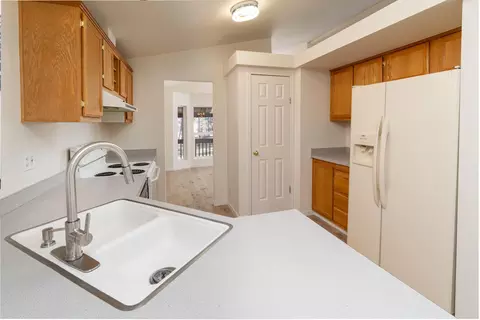 2706 Boone Cir, La Pine, OR 97739 photo 5