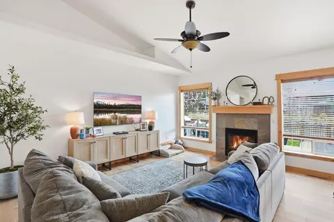 Living - 61173 Ridgewater Loop, Bend, OR 97702 photo 1 of 3