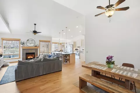 Entry Way - 61173 Ridgewater Loop, Bend, OR 97702 photo 1 of 3