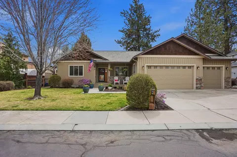 Exterior - 61173 Ridgewater Loop, Bend, OR 97702 photo 4 of 18