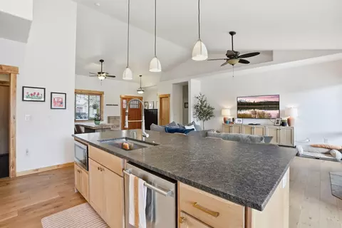 Kitchen - 61173 Ridgewater Loop, Bend, OR 97702 photo 4 of 4
