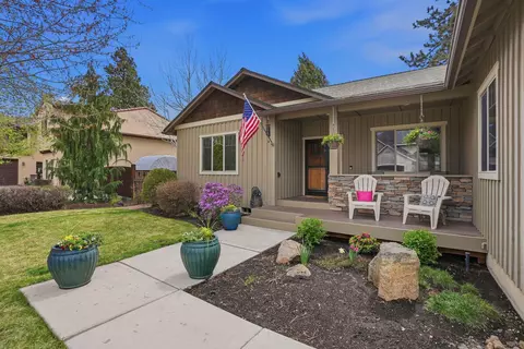Exterior - 61173 Ridgewater Loop, Bend, OR 97702 photo 5 of 18
