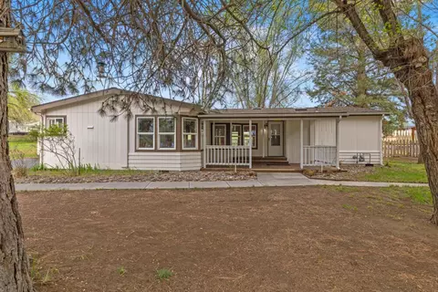 2523 Patterson St, Klamath Falls, OR 97603
