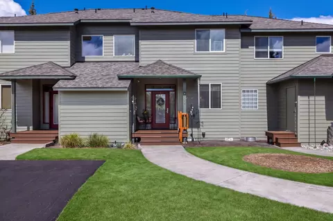 1116 Golden Pheasant Dr, Redmond, OR 97756