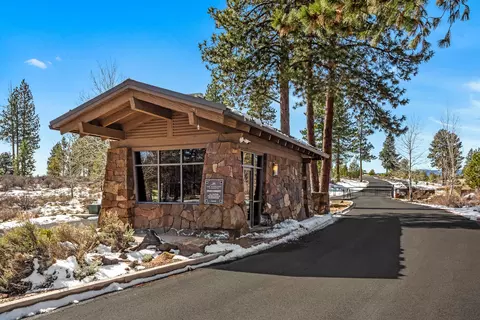18945 Macalpine Loop, Bend, OR 97702 photo 23
