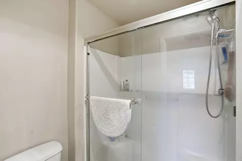 Bath - 63141 Britta St, Bend, OR 97703 photo 1 of 3