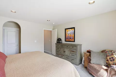 Bedroom - 63141 Britta St, Bend, OR 97703 photo 2 of 5