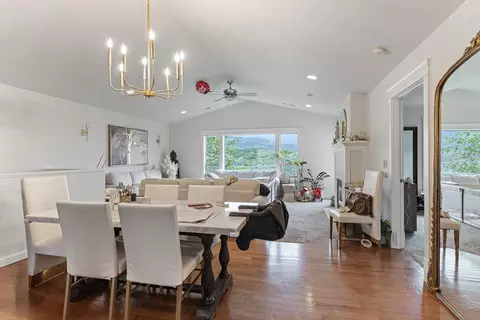 Dining - 457 Elm St, Phoenix, OR 97535 photo 1 of 1
