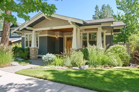 Exterior - 2322 NW High Lakes Loop, Bend, OR 97703 photo 2 of 11