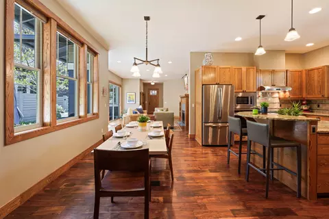 Dining - 2322 NW High Lakes Loop, Bend, OR 97703 photo 2 of 2