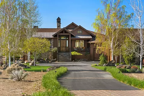 15887 SW Brasada Ranch Rd, Powell Butte, OR 97753