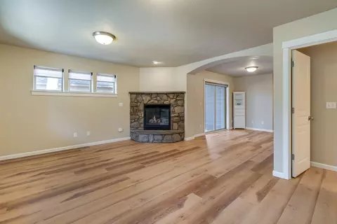 Living - 16559 Daisy Pl, La Pine, OR 97739 photo 1 of 4