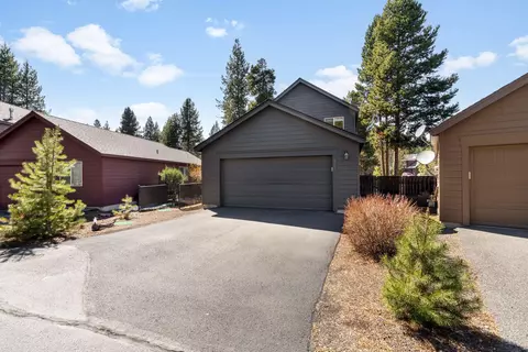 Exterior - 16559 Daisy Pl, La Pine, OR 97739 photo 3 of 5