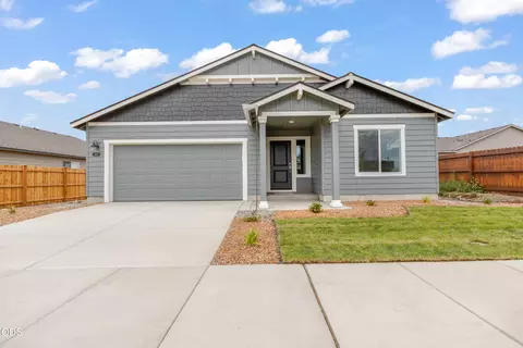 406 NW Monte Vista Ave #124, Madras, OR 97741
