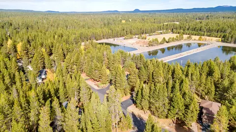 55833 Lost Rider Loop, Bend, OR 97707 photo 23