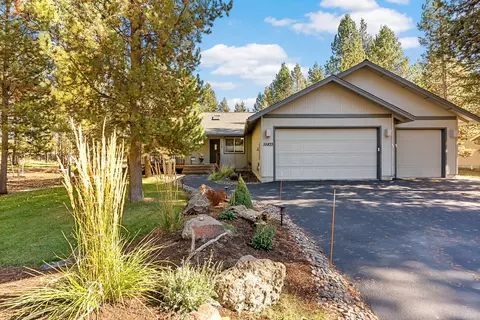 55833 Lost Rider Loop, Bend, OR 97707