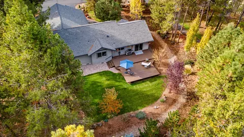 55833 Lost Rider Loop, Bend, OR 97707 photo 22