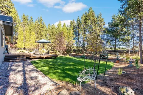 55833 Lost Rider Loop, Bend, OR 97707 photo 20