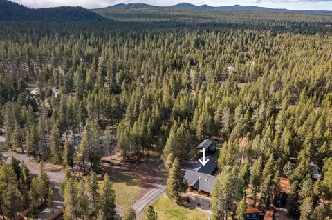 View/Area - 17048 Norwalk Rd, Bend, OR 97707 photo 3 of 3