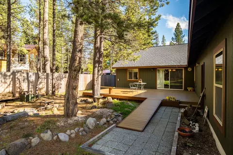 Exterior - 17048 Norwalk Rd, Bend, OR 97707 photo 6 of 10