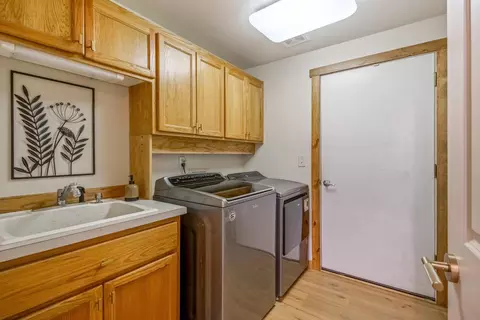 Other - 55550 Heidi Ct, Bend, OR 97707 photo 10 of 16