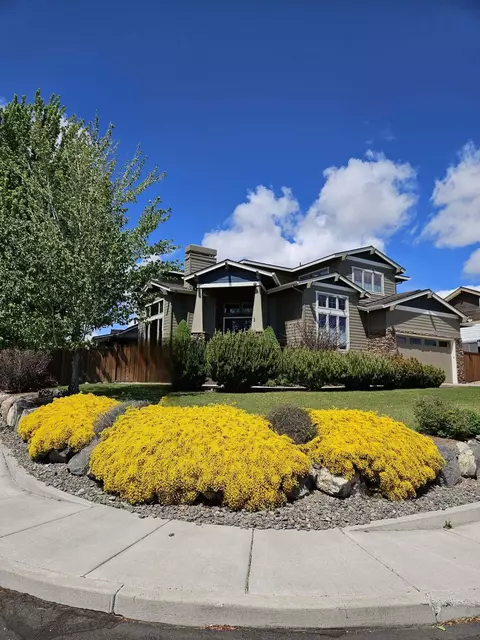 3357 SW 35th St, Redmond, OR 97756