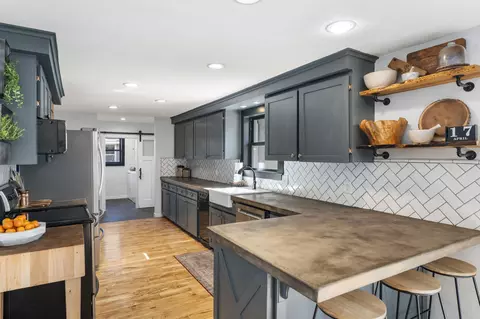 Kitchen - 55670 Big River Dr, Bend, OR 97707 photo 2 of 4
