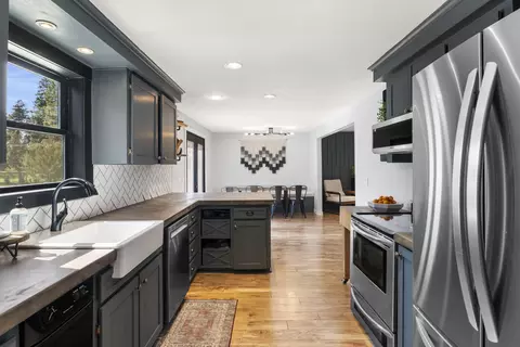 Kitchen - 55670 Big River Dr, Bend, OR 97707 photo 1 of 4