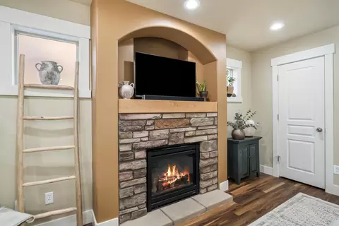 Other - 63137 Britta St, Bend, OR 97703 photo 3 of 6