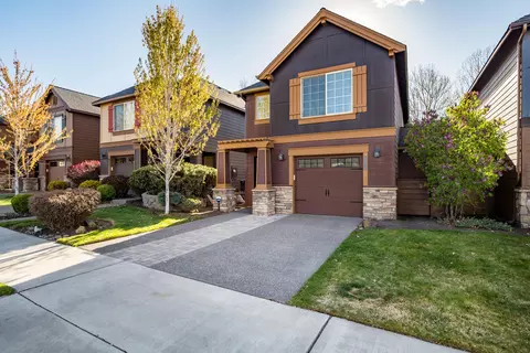 Exterior - 63137 Britta St, Bend, OR 97703 photo 11 of 11