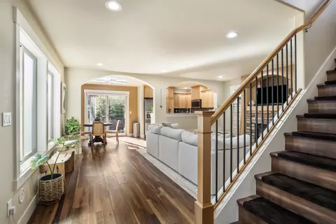 Entry Way - 63137 Britta St, Bend, OR 97703 photo 1 of 4