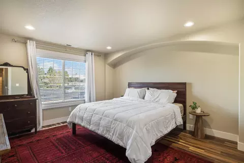 Bedroom - 63137 Britta St, Bend, OR 97703 photo 1 of 3