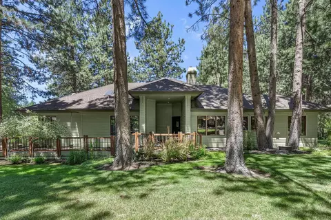 60730 Breckenridge St, Bend, OR 97702
