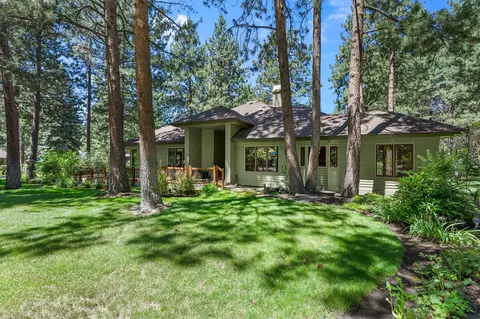 60730 Breckenridge St, Bend, OR 97702