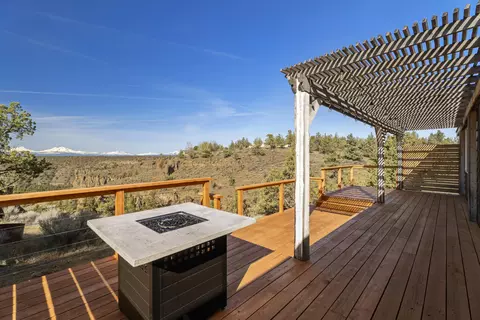 9318 SW Panorama Rd, Terrebonne, OR 97760